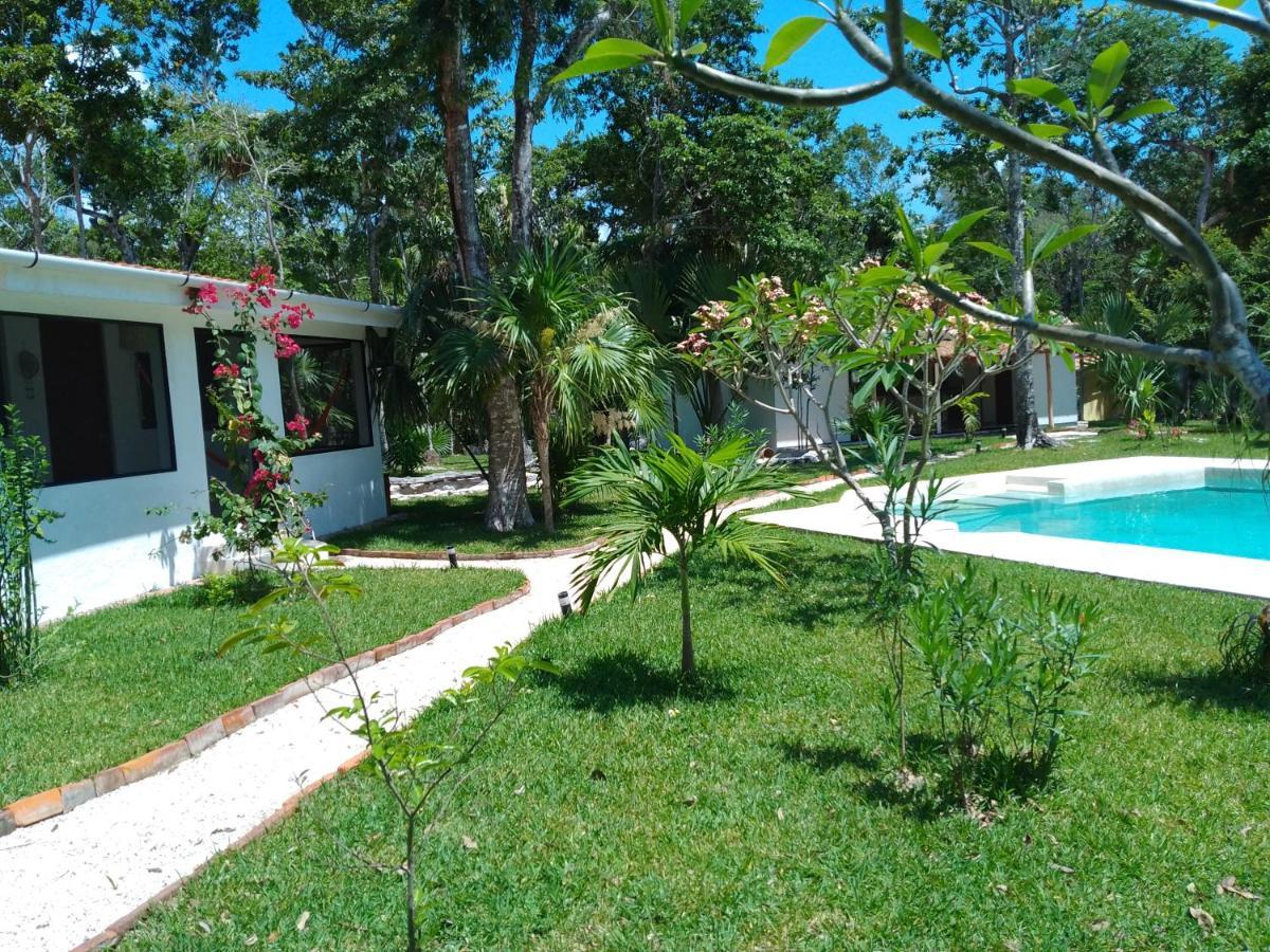 Kerubin Dorado Aparthotel Akumal Bagian luar foto