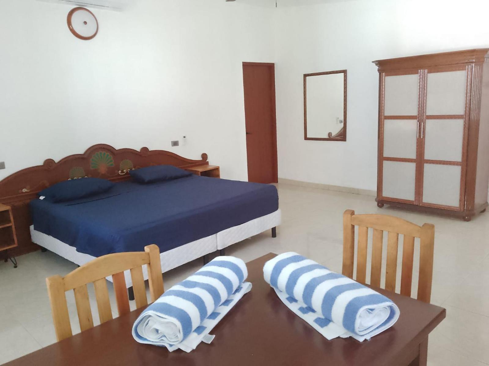 Kerubin Dorado Aparthotel Akumal Bagian luar foto